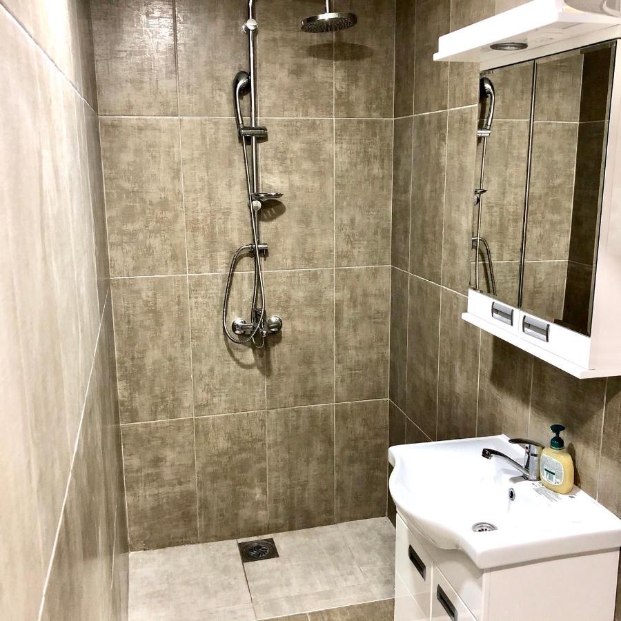 Apartment Tesla Pančevo Exteriör bild
