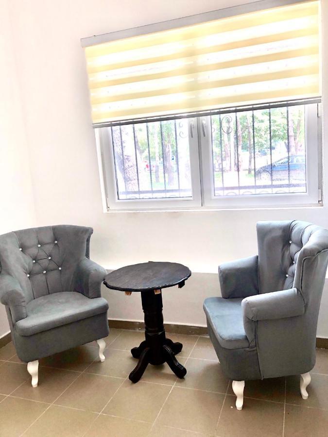 Apartment Tesla Pančevo Exteriör bild