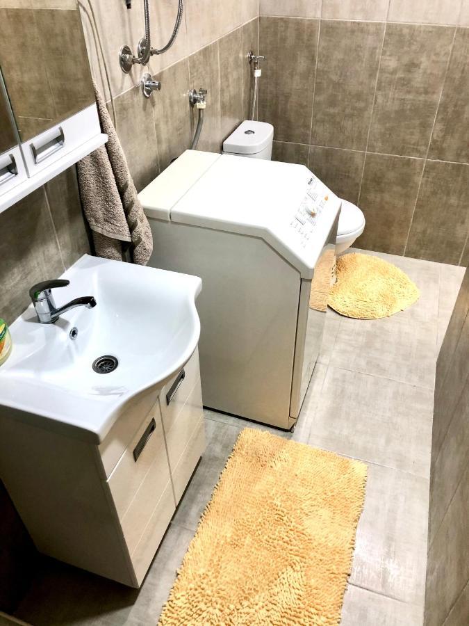 Apartment Tesla Pančevo Exteriör bild
